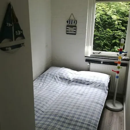 Huisje De Zeemeeuw * Egmond aan den Hoef